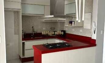 Imagem 4: Sobrado à Venda com 3 Dormitórios sendo 1 Suíte, Área Gourmet com Churrasqueira no Condomí