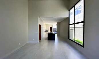 Imagem 3: Casa de 156 m² com 03 quartos à venda por R$ 1.450.000 no Parqville Jacarandá - Aparecida