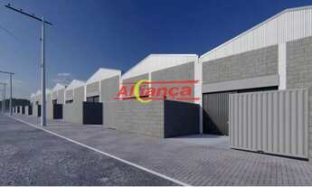 Imagem: Galpão em construção em loteamento em