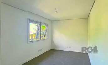 Imagem 7: Casa em Porto Alegre, no bairro Jardim Isabel, com 3 dormitório(s), e 3 banheiro