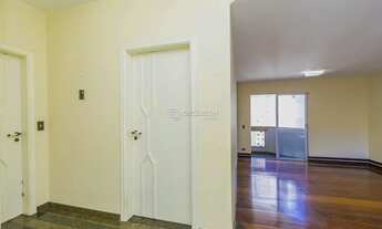 Imagem 7: Ao lado do Clube Curitibano, um por andar com vista definitiva