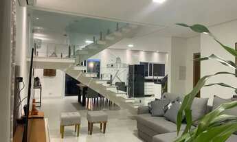 Imagem: Oportunidade - Casa Sobrado em Condomínio