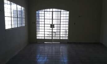 Imagem 6: Alugo casa com garagem no km 2