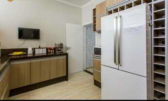 Imagem 16: Casa em Ipiranga de 220m², com 3 quartos e 2 suítes