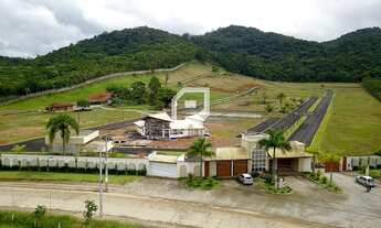 Imagem 4: Terreno no Parque do Lago em Camboriú