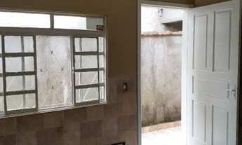 Imagem 6: Casa pra alugar Quarto com aluguel por R$1.000 /mês