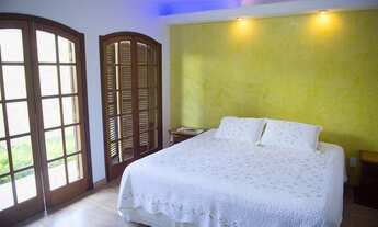 Imagem 3: Casa para venda tem 250 metros quadrados com 4 quartos em Centro - Mairiporã - SP