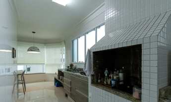 Imagem 2: Apartamento à venda com 150m², 3 quartos sendo 3 suites e 2 vagas