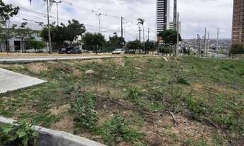 Imagem 6: Lote de esquina com 609,00m² ao lado do Caruaru Shopping, esquina com a Av. Principal