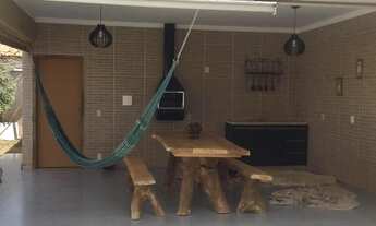 Imagem 3: Casa 3/4 com piscina e churrasqueira! Aceitamos FGTS