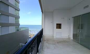 Imagem: Vista para o mar, a poucos metros da praia