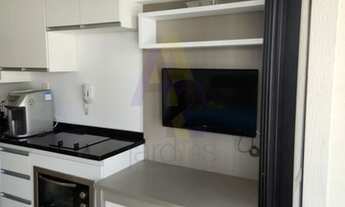 Imagem 7: Studio em ótimo estado. Mobiliado com cozinha equipada e ar condicionado. Com varanda fech