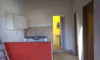 Imagem 2: Casa 2 quartos com água incluso