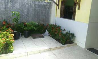 Imagem 2: Casa em condomínio fechado