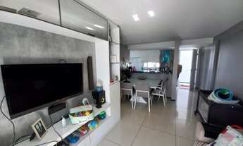 Imagem 3: Apartamento para venda tem 76 metros quadrados com 3 quartos em Guararapes - Fortaleza - C