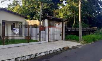 Imagem 3: Casa 03 dormitórios com salão de festas, churrasqueira e piscina! Ref.:G3193