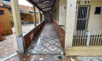 Imagem 2: Boa casa frente com quintal e três quartos