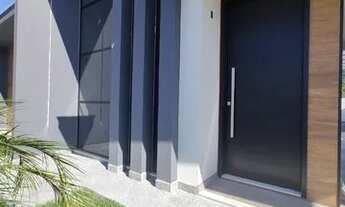 Imagem 6: Linda casa a venda com 3 dormitórios sendo 1 suíte no Bairro Forquilhas em São José/SC