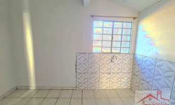 Imagem 7: Casa com 3 dormitórios para alugar, 100 m² por R$ 880,00/mês - Luiz de Sá - Londrina/PR