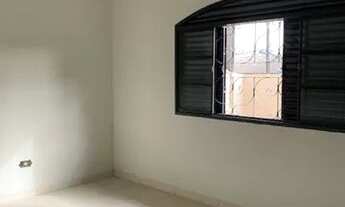 Imagem 5: Casa Residencial com 3 quartos para alugar por R$ 1400.00, 105.39 m2 - JARDIM MONTE CARLO