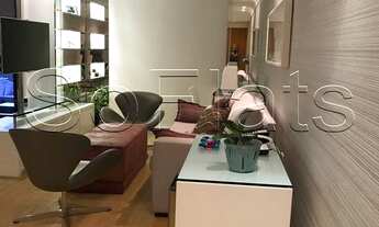 Imagem 3: Flat de alto padrão para locação em Pinheiros próximo da Avenida Faria Lima