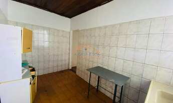 Imagem 5: Casa de 3 quartos, 1 sala, 1 banheiro com uma localização há menos de 300 metros do Carref