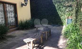 Imagem: Casa com 5 quartos para venda ou locação