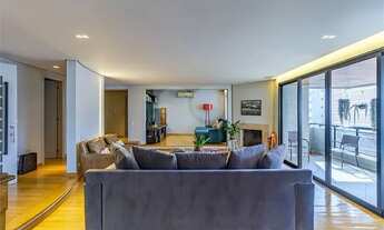 Imagem 3: Apartamento com 3 Quartos sendo 03 suítes com closet, à Venda, 245 m² em Higienópolis