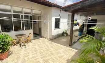Imagem 7: CASA NA COHAMA Casa com 3 dormitórios