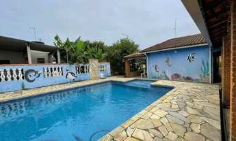 Imagem 1: Casa para venda tem 89 metros quadrados com 3 quartos em Balneário Gaivota - Itanhaém - SP