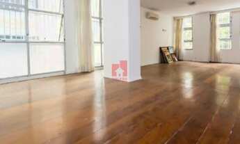 Imagem 2: Jardim América - 320m² 4 suítes, sala ampla, 2 vagas de garagem