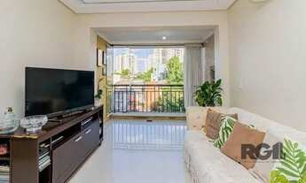 Imagem 2: Apartamento 2 dormitórios, com suíte, 68,44m², vista, com sol da manhã, Sacada com churras
