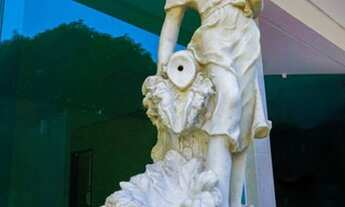 Imagem 2: Apartamento para venda possui 130 metros quadrados com 3 quartos em Jóquei