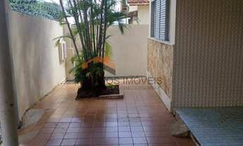 Imagem: Excelente Imóvel com 3 dormitórios e Quintal