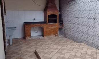 Imagem 2: Casa para aluguel tem 100 metros quadrados com 4 quartos