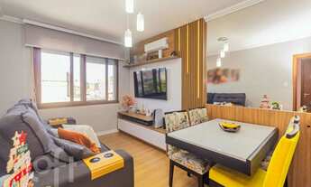 Imagem 2: Imóvel para venda possui 69 metros quadrados com 2 quartos em São Sebastião - Porto Alegre