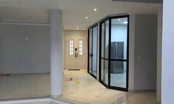 Imagem 2: Casa em Condomínio para Venda em Santana de Parnaíba, Alphaville, 5 dormitórios, 2 suítes