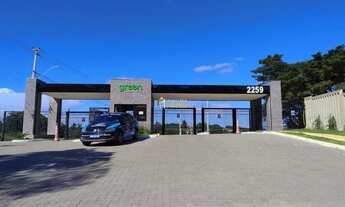 Imagem: Terreno de esquina em Condomínio com Piscina