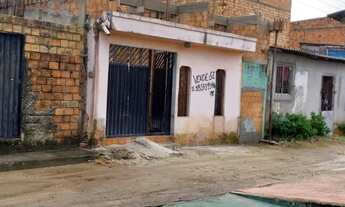 Imagem 2: Casa em Fase Final de Construção com Ponto Comercial