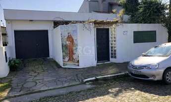 Imagem 6: Casa para Venda com 3 dormitórios, sendo 1 suites e 3 vagas no bairro Guarujá