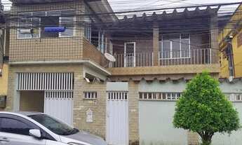 Imagem: Casa Frente Rua 4 Quartos (2 Suítes), Terraço