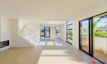 Imagem 2: Casa em condomínio fechado de 03 suítes à venda