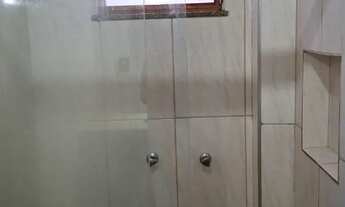 Imagem 5: Suite completa espaçosa e tranquila