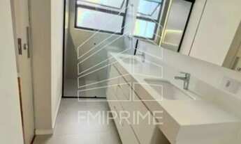 Imagem 14: APARTAMENTO À VENDA EM PINHEIROS - 113m² - 2 QUARTOS - 1 SUÍTE - 1 VAGA DE GARAGEM