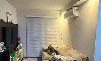 Imagem: Apartamento semimobiliado à venda no bairro