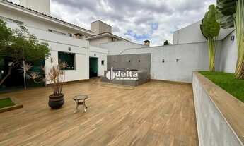 Imagem 4: Casa mobiliada com 4 quartos sendo 2 suítes disponível para locação no bairro Gávea em Ube