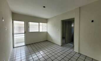 Imagem 2: Apartamento reformado no Residencial Rocha Cavalcante II no coração do bairro do Catolé !!