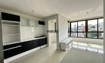 Imagem 2: INBOX CIA IMOBILIÁRIA ALUGA - Apartamento de um dormitório com um box de garagem (Ótima op