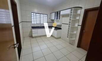 Imagem 4: Casa para Locação em Presidente Prudente, Jardim Cambuy, 3 dormitórios, 3 suítes, 2 banhei