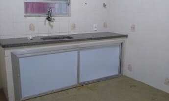 Imagem 4: Aluga-se uma casa, bairro centenário.DC